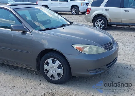2003 Toyota Camry Le from USA, damaged, VIN 4T1BE32K43U757437